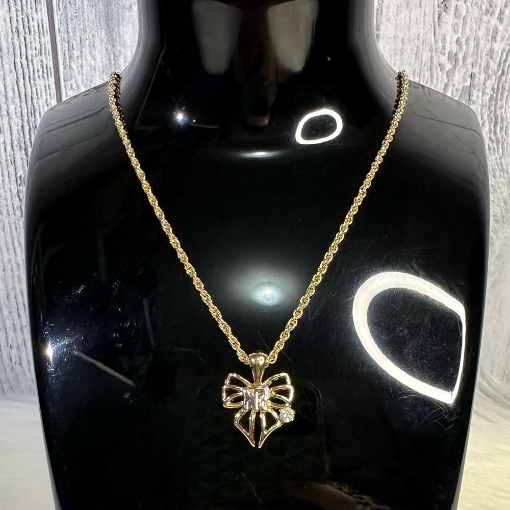NINA RICCI ribbon necklace with swarovski